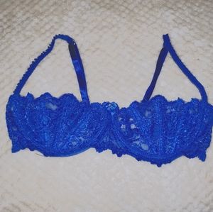 Shelf bra royal blue lace XL